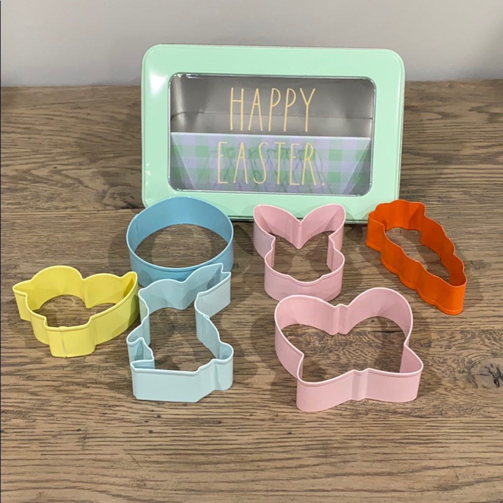 Rae Dunn tin & cookie cutters!